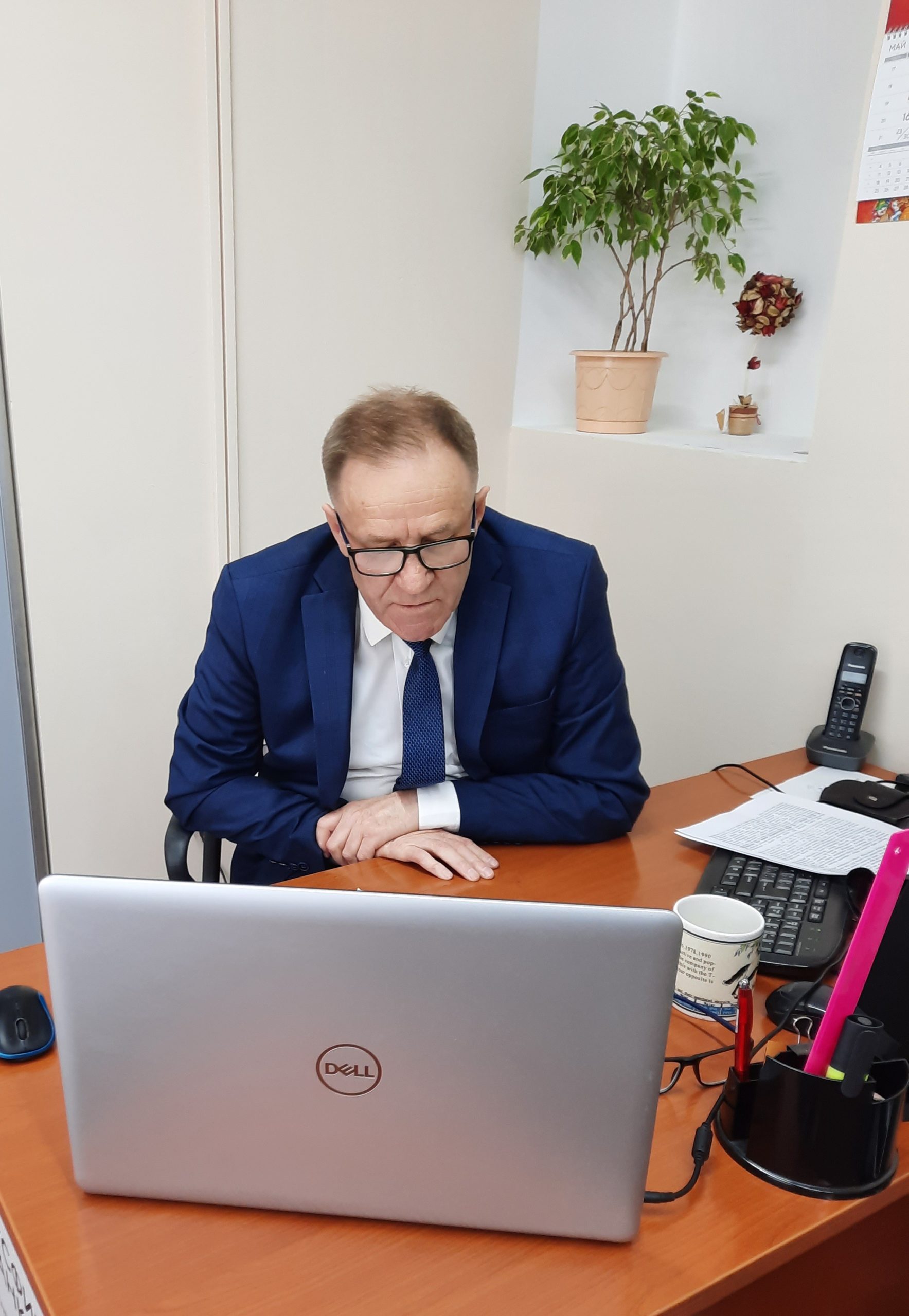 По инициативе Комитета Совета Федераций по Регламенту и организации парламентской деятельности 23 мая 2022 года был организован “круглый стол” (видеоконференция) на тему “Законодательное обеспечение развития Национальной системы защиты прав потребителей” с участием Роспотребнадзора, Роскачества и общественных организаций, наиболее активно участвующих в защите прав потребителей